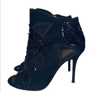 Vince Camuto Black Lace Zipper Heels Peep Toe 6.5 Whimsigoth